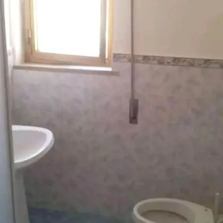 Apartment 2 Bedrooms With Furnished Terrace At Piazza Palatina 5 Km Away From The Beach Terracina